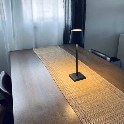 Nordiclight | Genopladelig batteridrevet bordlampe