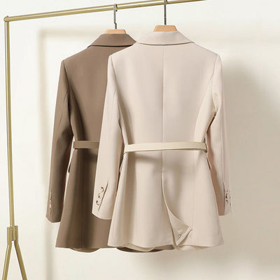 Maja | Elegant lang blazer med bælte
