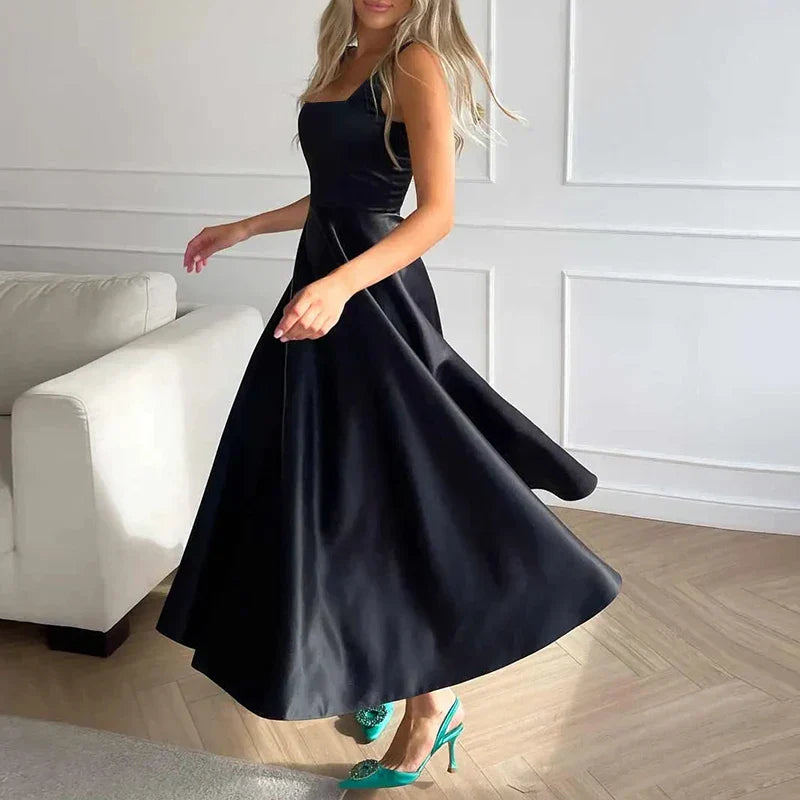 Elegant Midi Kjole – A-Linje Satin med Firkantet Halsudskæring-2