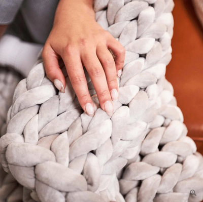 CozyCraft | Håndstrikket tæppe lavet af merinould