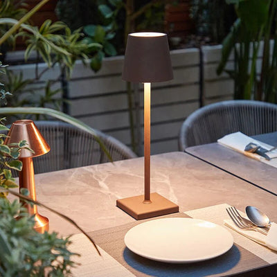 Nordiclight | Genopladelig batteridrevet bordlampe